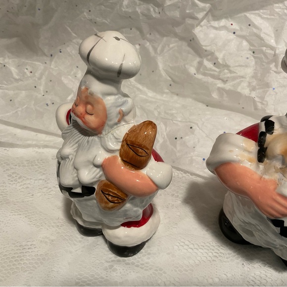 Vintage Santa Chef Salt & Pepper Shakers Ceramic - Picture 8 of 10